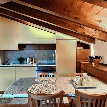 Sunflower - By My In Como Апартаменты *