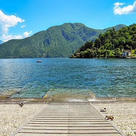 Апартаменты Sunflower - By My In Como *