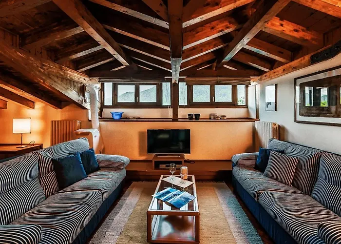 Апартаменты Sunflower - By My In Como *